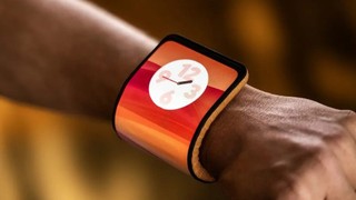 Motorola'nın 6.9 inçlik ekranı bilekliğe dönüşebilen telefonu MWC 2024'te tanıtıldı