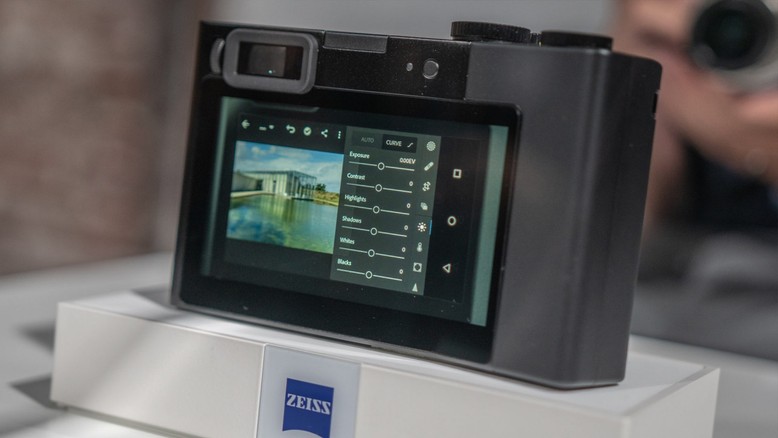 46.000 TL'lik Zeiss ZX1 büyük talep gördü! - Resim : 1